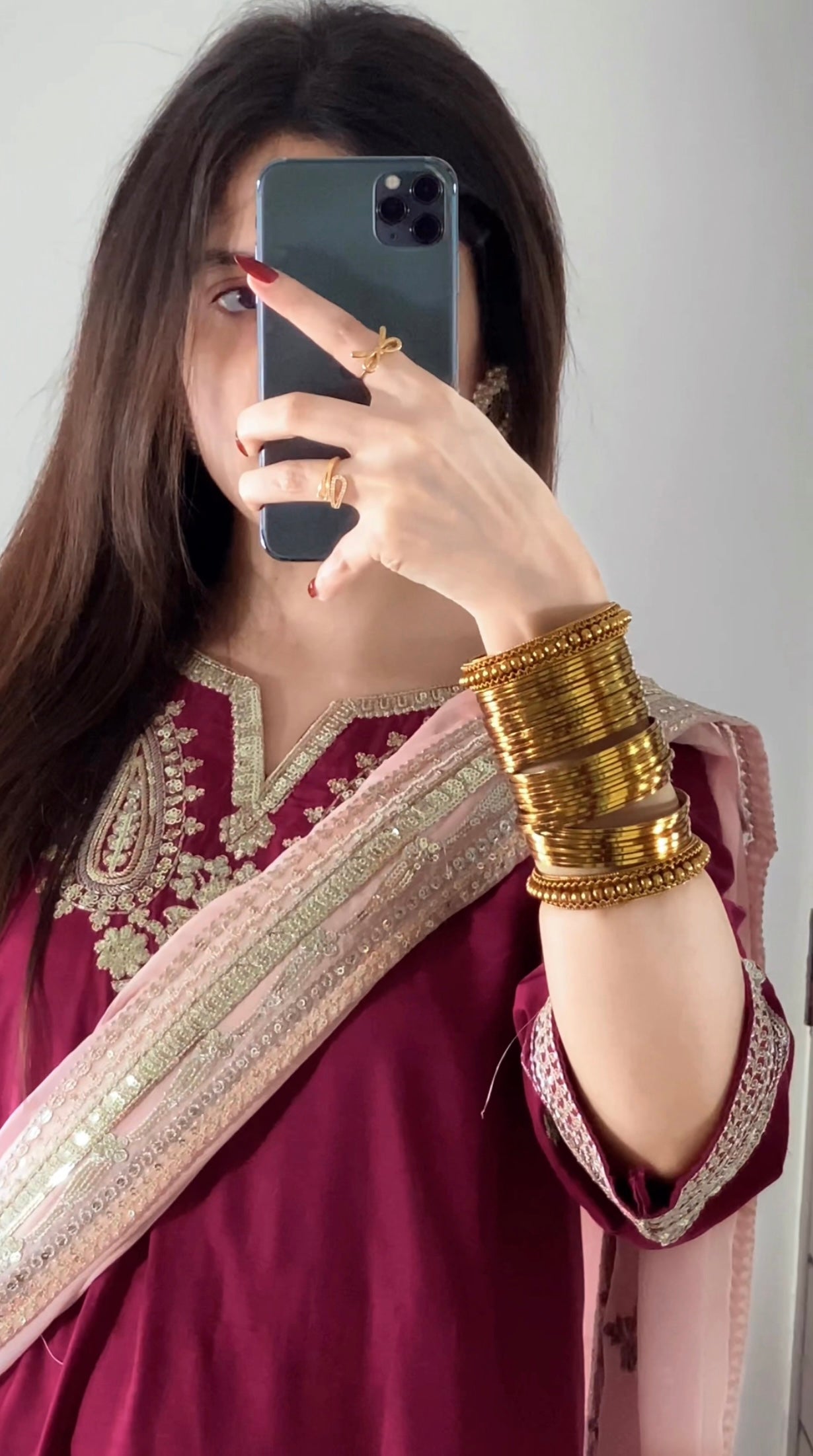 Amna Khurram Formal Collection โ Viscose 3 Piece Suit with Embroidered Chiffon Dupatta