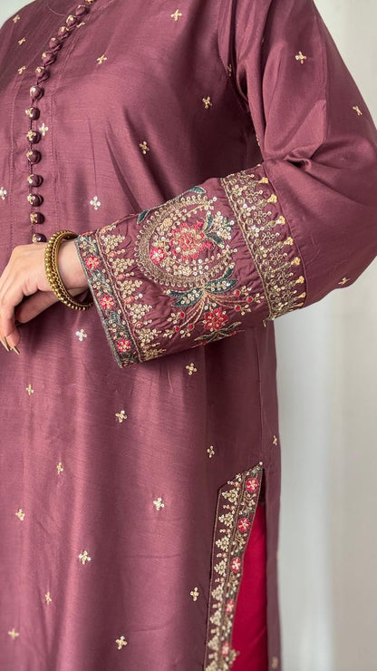 Amna Khurram – Viscose Embroidered Sharara 3 Piece Suit with Chiffon Dupatta