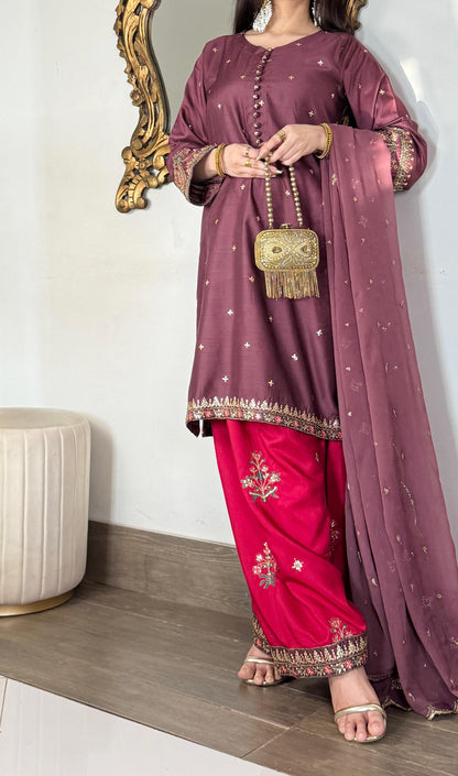 Amna Khurram – Viscose Embroidered Sharara 3 Piece Suit with Chiffon Dupatta