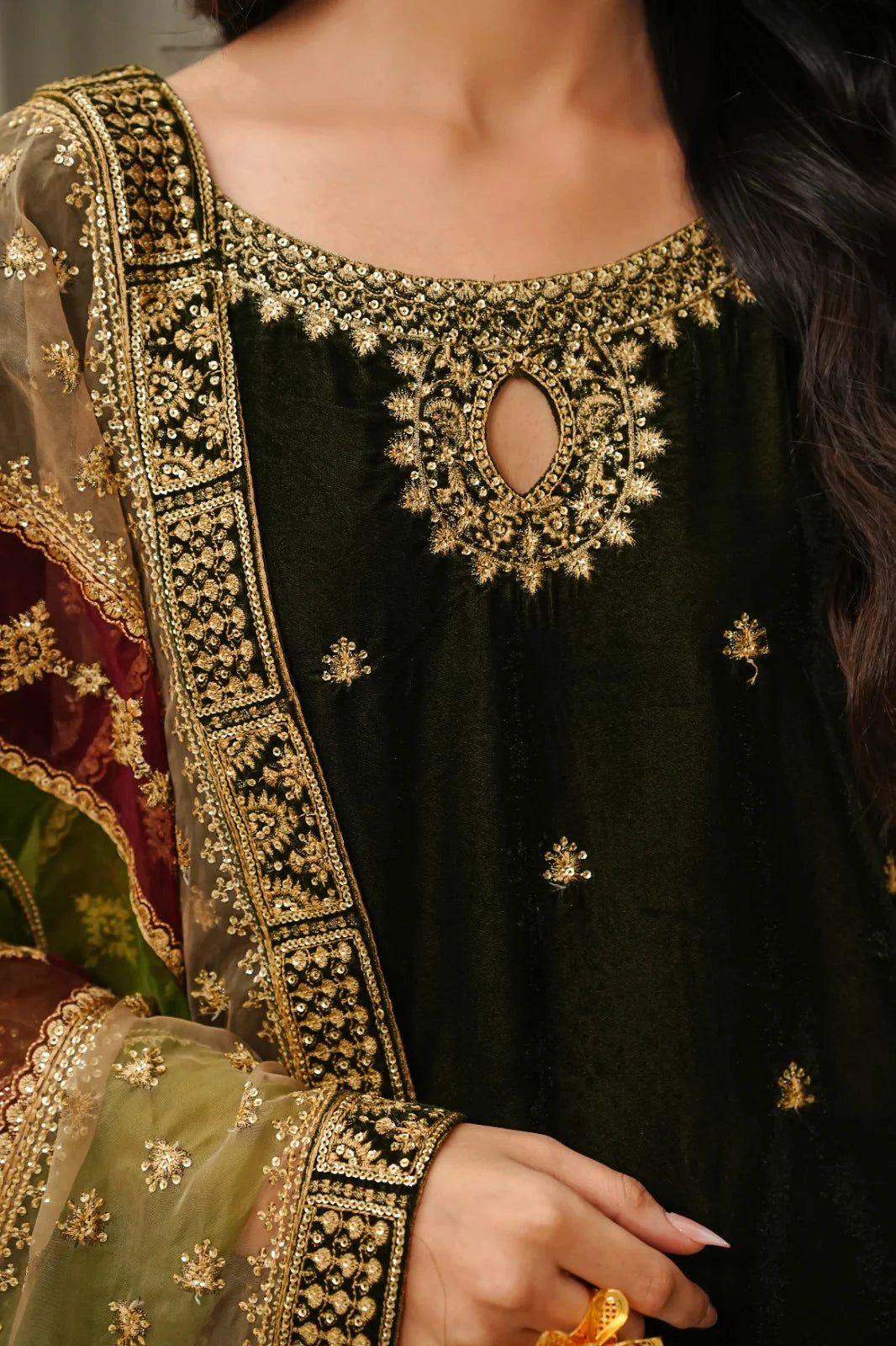 Velvet 3-Piece Stitched Embroidered Suit with Organza & Chiffon Dupatta – Premium Formal Wear - GREEN