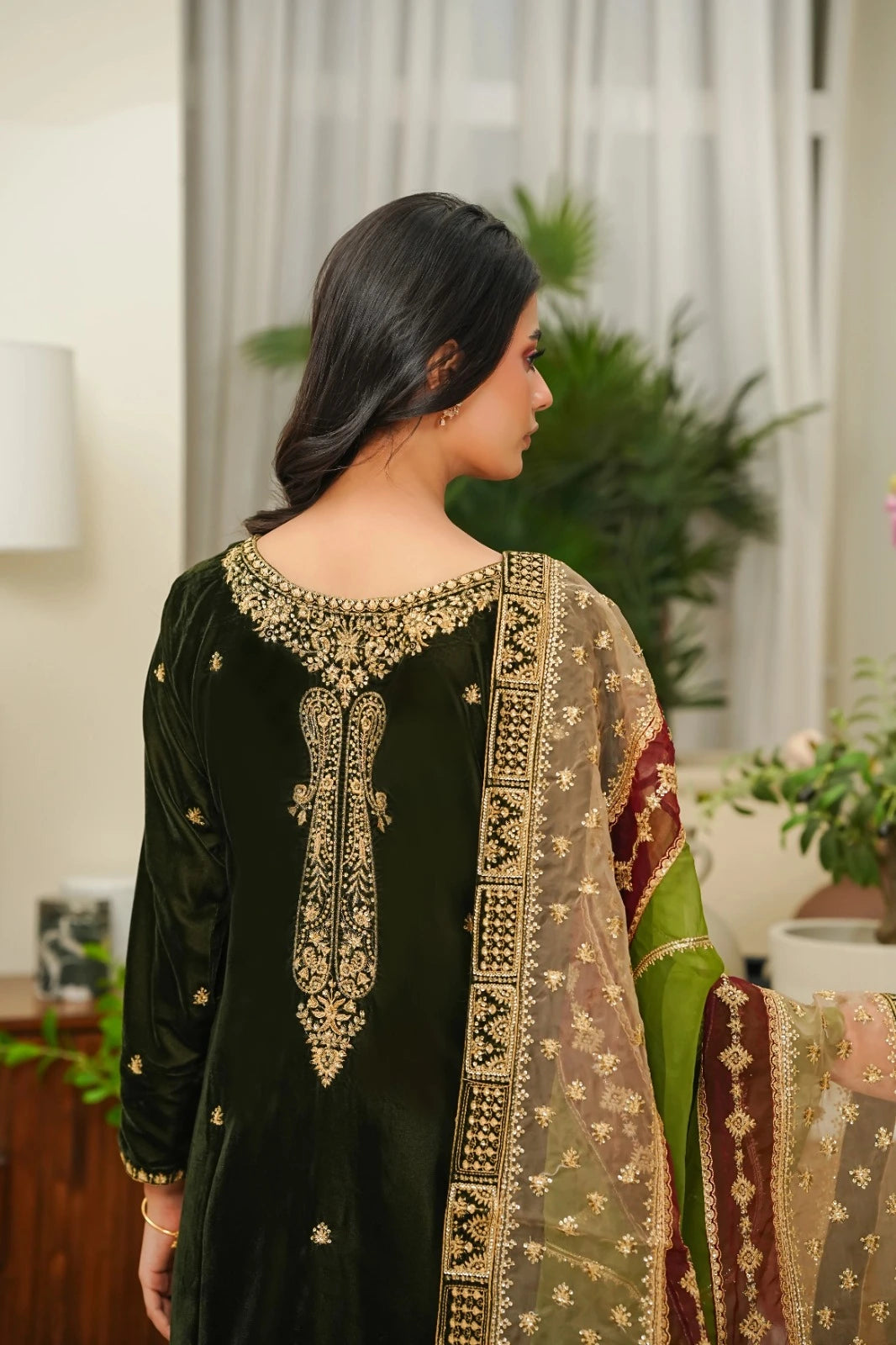 Velvet 3-Piece Stitched Embroidered Suit with Organza & Chiffon Dupatta – Premium Formal Wear - GREEN