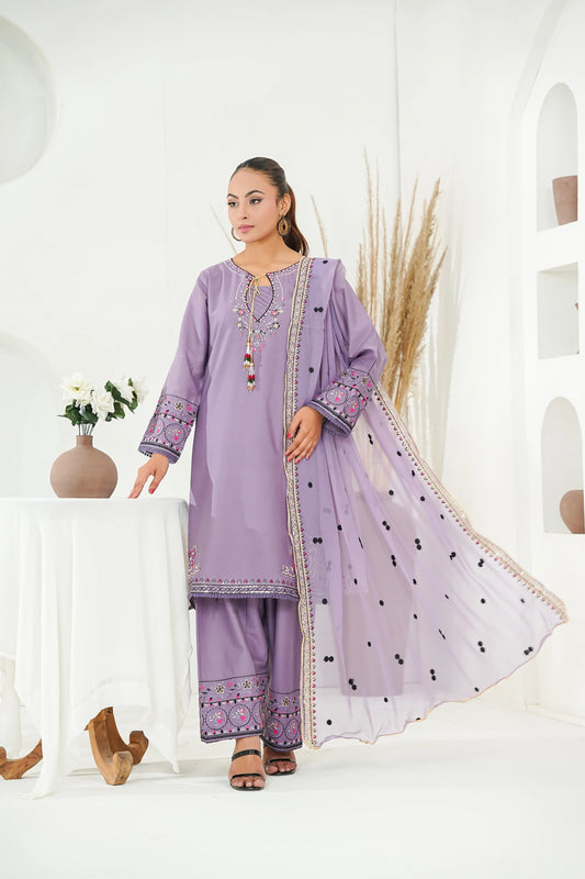 Amna Khuram – LILAC Embroidered 3PC Cotton Lawn Stitched Outfit