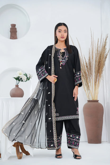 Amna Khuram – BLACK Embroidered 3PC Cotton Lawn Stitched Outfit
