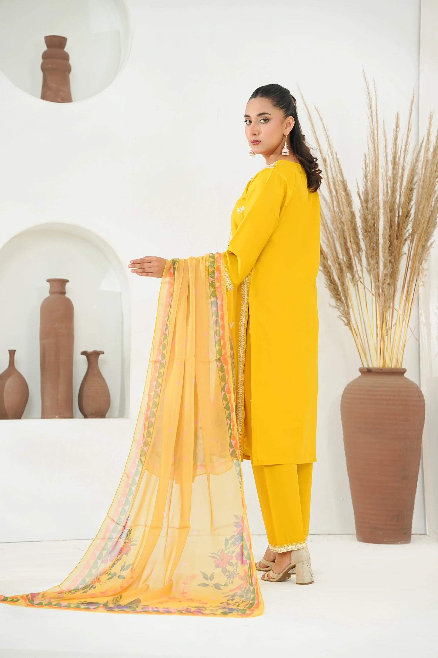 Amna Khuram – YELLOW Cut Dana Emb Neck 3PC Cotton Lawn Stitched Suit