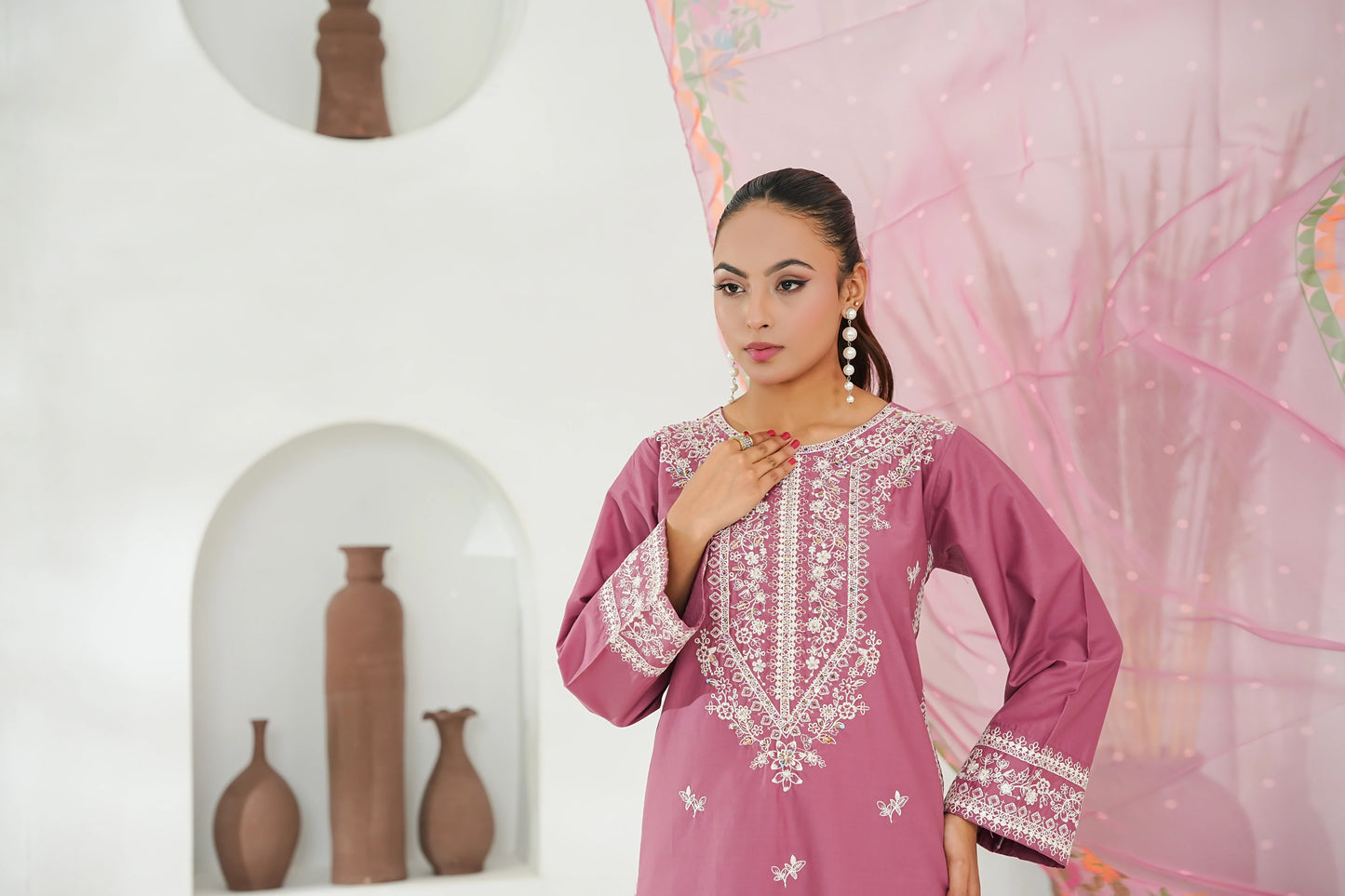 Amna Khuram – LILAC Cut Dana Emb Neck 3PC Cotton Lawn Stitched Suit