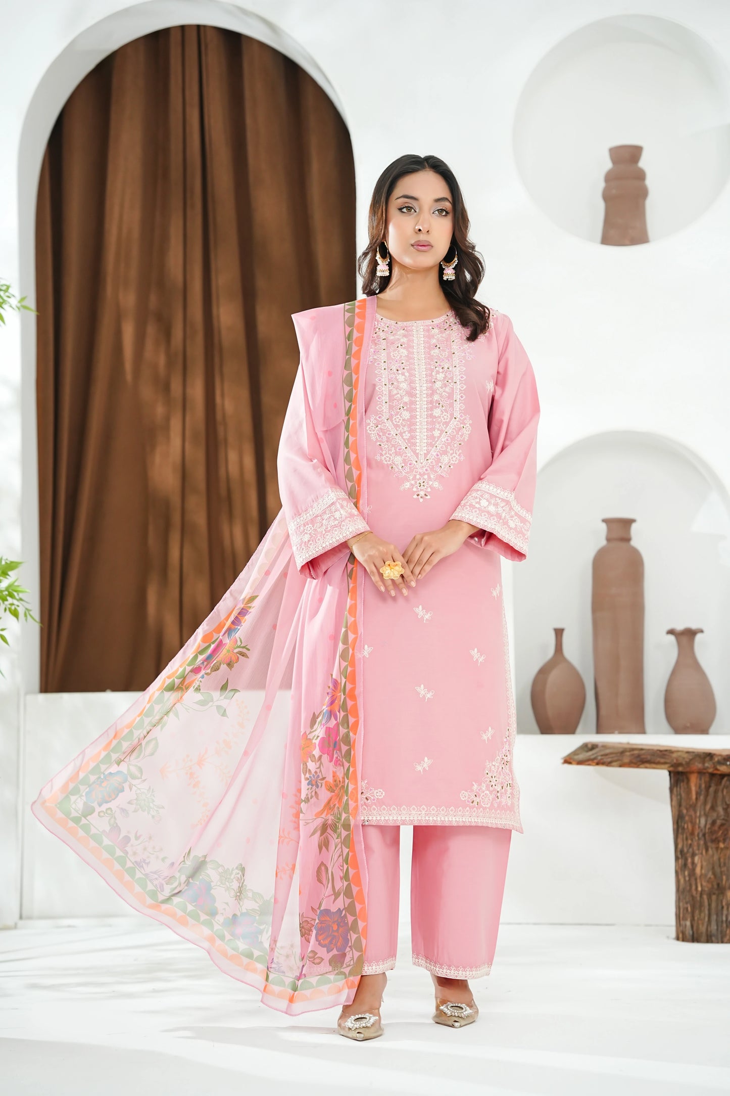 Amna Khuram – PEACH Cut Dana Emb Neck 3PC Cotton Lawn Stitched Suit