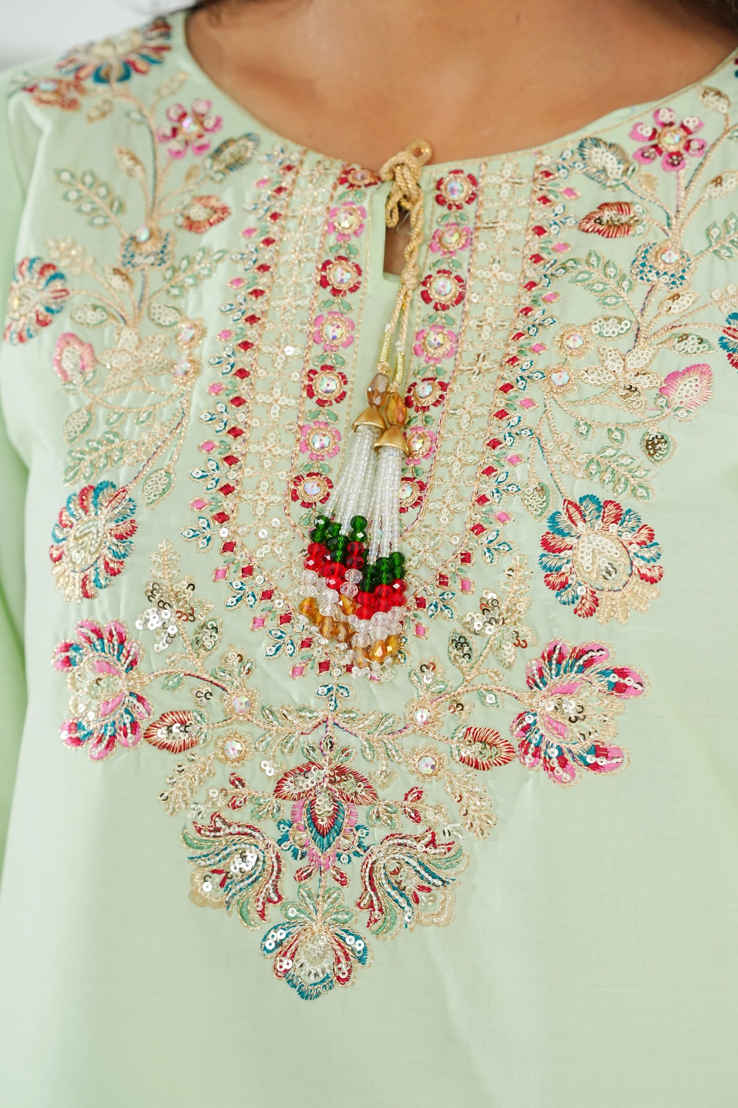 Amna Khuram – Mint Charizma Style 3PC Cotton Lawn Stitched Suit