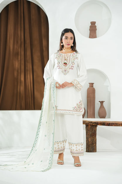 Amna Khuram – White Charizma Style 3PC Cotton Lawn Stitched Suit