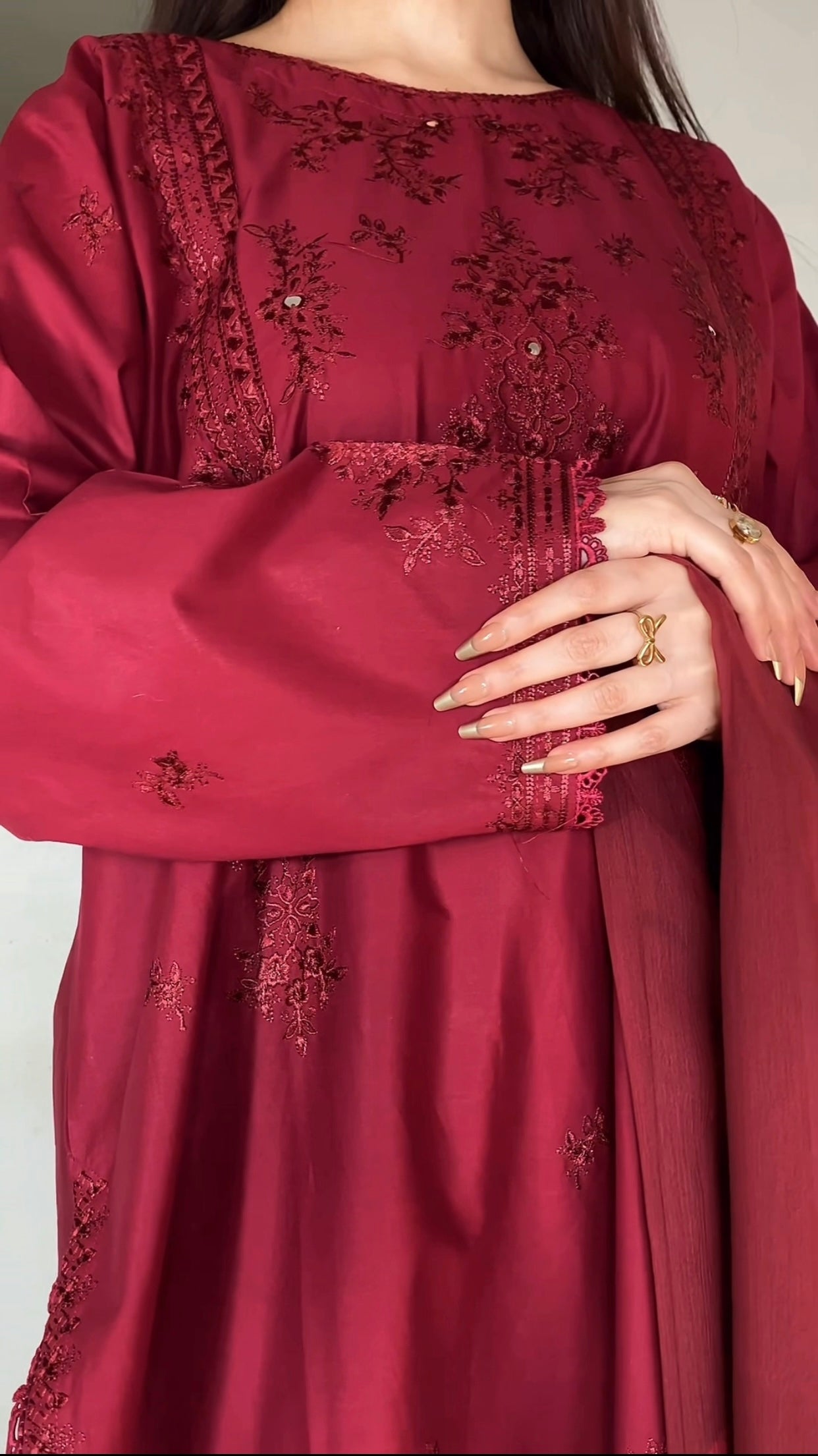 Elegant Cotton Lawn Embroidered 3PC Suit with Digital Printed Dupatta