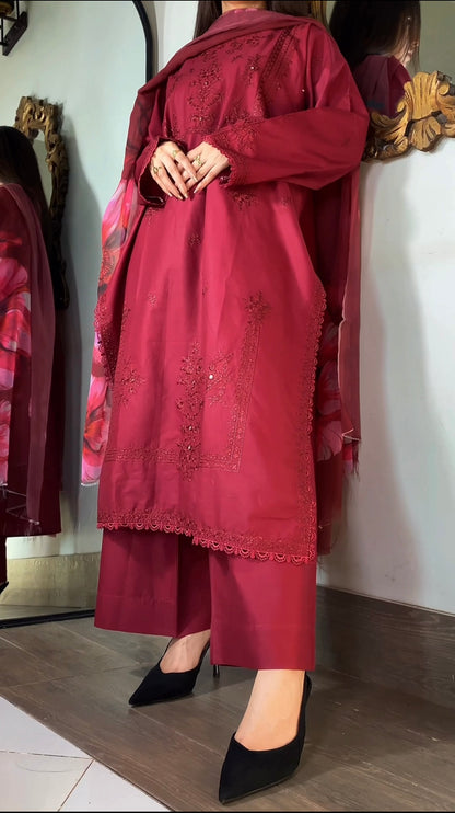 Elegant Cotton Lawn Embroidered 3PC Suit with Digital Printed Dupatta