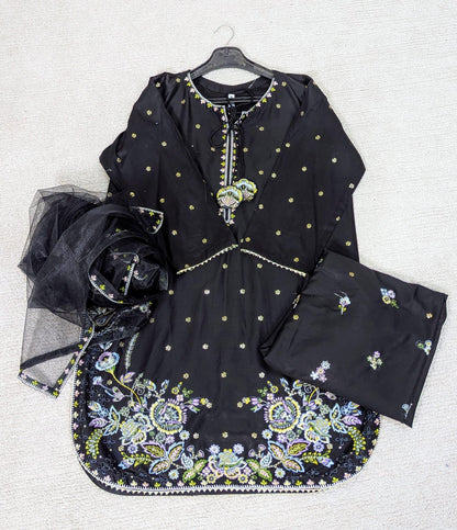 Amna Khurram Saima-Aug04 Black Ready to wear
